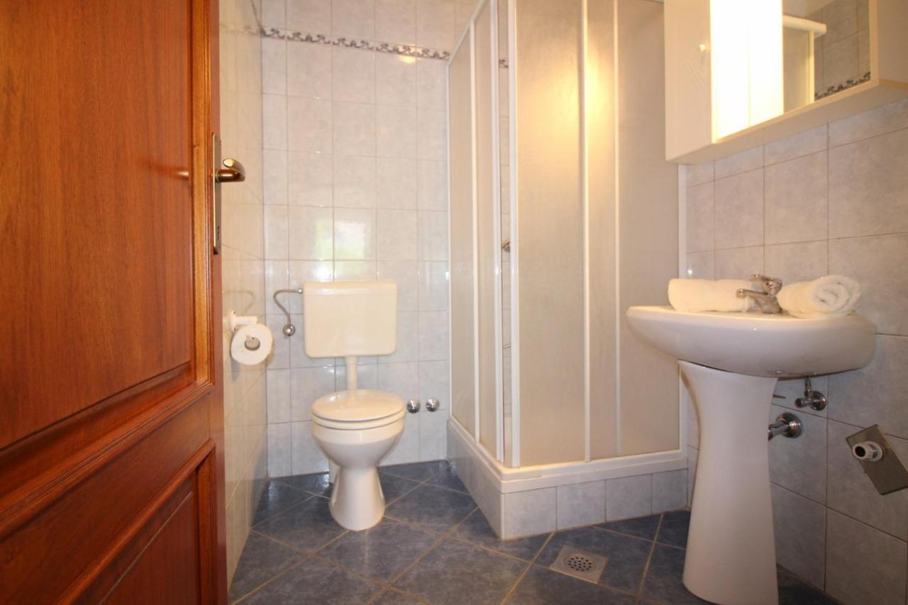 In With One-bedroom 17 *
